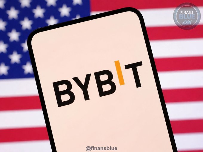 The image shows a smartphone displaying the "BYBIT" logo against a blurred American flag background, visually reinforcing the headline about Bybit securing expedited judicial authority from a U.S. court to trace $1.5 billion in stolen crypto funds linked to a North Korean hack.