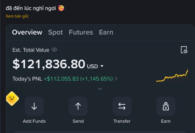 A screenshot of a cryptocurrency portfolio showing an 'Est. Total Value' of '$121,836.80 USD' with 'Today's PNL +$112,055.83 (+1,145.65%)', accompanied by the Vietnamese text 'đã đến lúc nghỉ ngơi' and a kissing emoji.