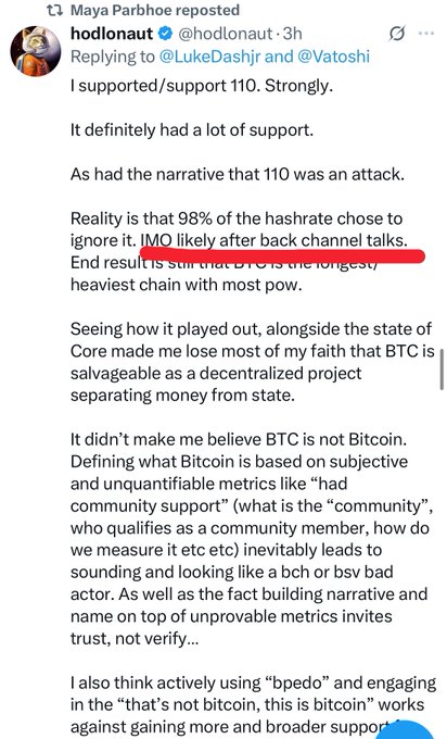 A tweet by hodlonaut (@hodlonaut) discussing Bitcoin community support and decentralization, with the phrase 'End result is still that BTC is the longest heaviest chain with most pow.' underlined in red.