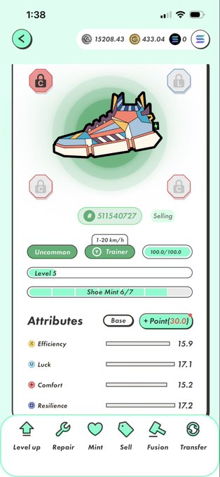 The image shows a phone screen displaying an app called "Shoe Man 7" with a pair of shoes as its main feature, along with other information about the app's attributes such as "level", "efficiency", "lack", "comfort", and "transaction". The post is titled "S国アンコトレーナー CCCL 基礎値高め 使ってよし、エンハでよし 良靴じゃね？ #STEPN". The focus of the image is on the app and its features, providing a clear understanding of what it does.