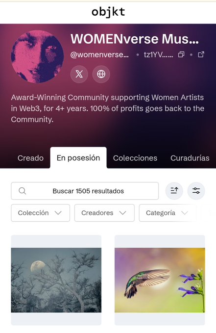 A screenshot of the objkt platform shows the WOMENverse Museum (@womenverse...) profile with a description noting it as an "Award-Winning Community supporting Women Artists in Web3," displaying "En posesión" (Owned) tab with 1505 results. The accompanying post expresses gratitude to @WOMENverse101 for collecting the artist's photographs on primary and secondary markets, aligning with the platform view showcasing the community's collection of women artists' works.