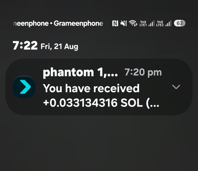 A phone notification at 7:22 PM on Friday, August 21 shows a message from "phantom 1" at 7:20 PM indicating a received transaction of +0.033134316 SOL, reflecting the small Web3 crypto earnings mentioned in the post.