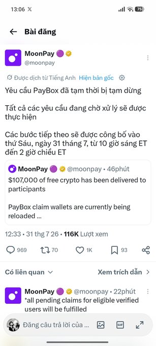 A mobile Twitter/X post from MoonPay (@moonpay) stating "Yêu cầu PayBox đã tạm thời bị tạm dừng" (PayBox requests temporarily suspended) with English translation noting $107,000 in free crypto delivered and 116K views.