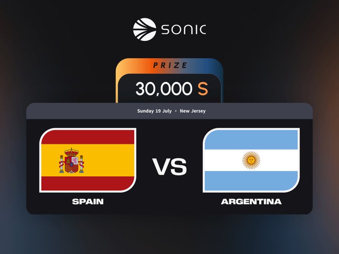 The image is a promotional graphic from Sonic announcing a 30,000 $S prize for predicting the World Cup Final between Spain and Argentina on Sunday, 19 July in New Jersey. It directly relates to the congratulatory post celebrating @andrevp100 for correctly predicting the exact outcome of that match.