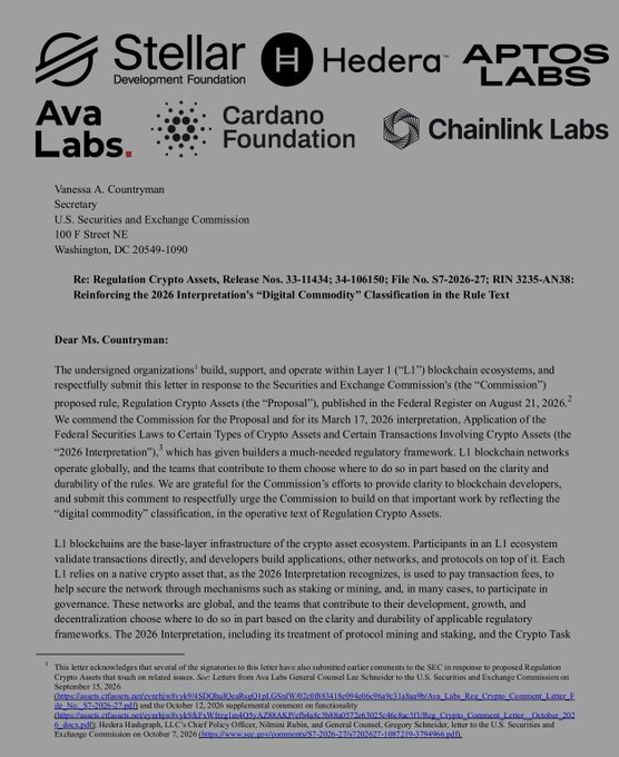 The image shows a September 18, 2025 letter from Ava Labs, Cardano Foundation, Chainlink Labs, Hedera, Stellar Development Foundation, and Aptos Labs to SEC Chair Vanessa A. Countryman, urging clearer treatment of tokens including LINK, HBAR, XLM, APT, AVAX, and ADA under the proposed “2026 Interpretation” of the “Digital Commodity” classification. The letter argues that although the SEC has characterized these tokens as digital commodities rather than securities, developers and stakeholders still need greater regulatory clarity to support innovation.