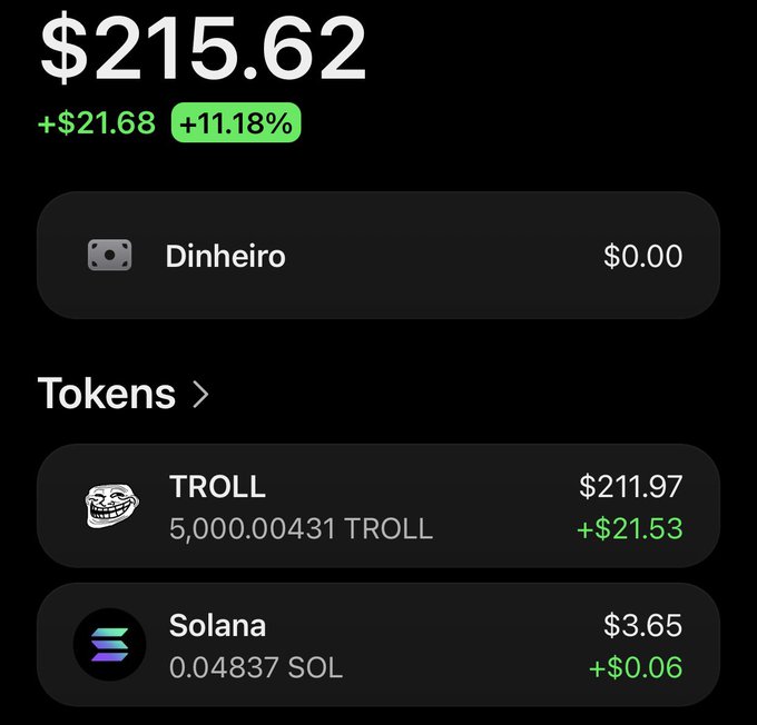 A crypto portfolio screenshot showing a total balance of $215.62 (+$21.68, +11.18%), with the TROLL token holding the majority at $211.97 (5,000.00431 TROLL, +$21.53), alongside $3.65 in Solana (0.04837 SOL) and $0.00 in "Dinheiro." This illustrates Day 176 of the creator's effort to grow a TROLL wallet toward a $20,000 USD goal.