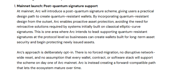A text excerpt titled "I. Mainnet launch: Post-quantum signature support" explains that Arc will introduce a quantum-resistant signature scheme at mainnet, allowing proactive asset protection without forcing migration or disruptive network changes. The caption ties into the post's emphasis on Arc's "quantum narrative" as a key differentiator, alongside its stablecoin backing by Circle and competitive positioning against Tempo/Plasma ahead of its Q3 mainnet launch.