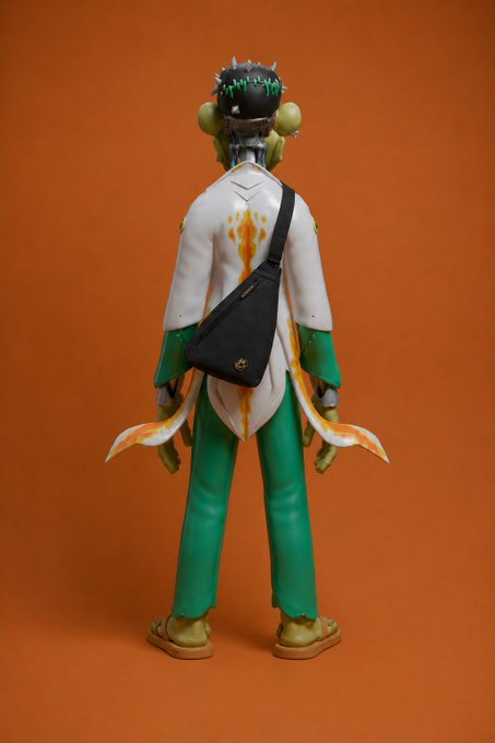 A 3D-rendered figure viewed from behind, wearing a green and white outfit with flame motifs, a black crown with green spikes, and a black shoulder bag, standing against an orange background.