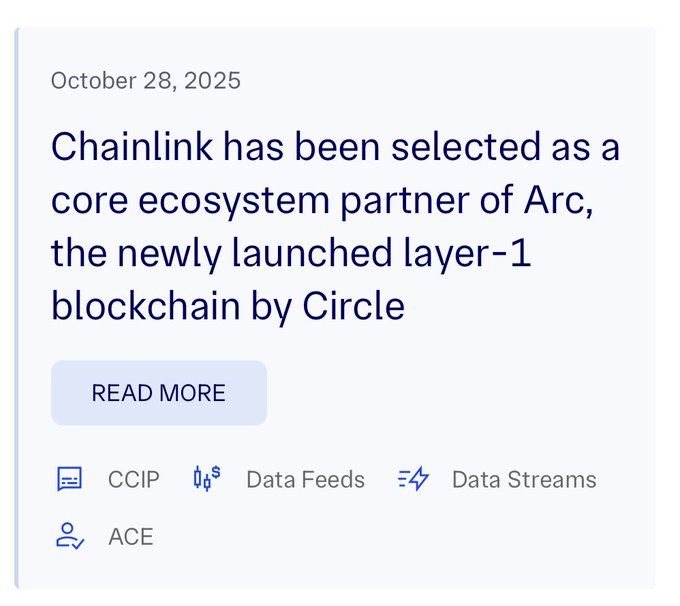 An announcement dated October 28, 2025, states 'Chainlink has been selected as a core ecosystem partner of Arc, the newly launched layer-1 blockchain by Circle', with icons for CCIP, Data Feeds, Data Streams, and ACE.
