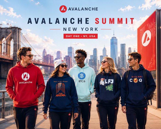 A promotional image for "AVALANCHE SUMMIT NEW YORK, DAY ONE • NY, USA," showing five people wearing various branded hoodies (including Avalanche, BTC.b, and others) walking with the Brooklyn Bridge and New York City skyline in the background.