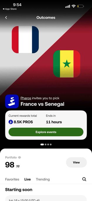 The image shows an app screen with information about the World Cup, specifically focusing on the outcomes of the French vs Senegal match. It displays details such as the final score, the winning team, and the number of points each team has earned. The app also provides a live view of the ongoing match results and offers options to explore events related to the game.