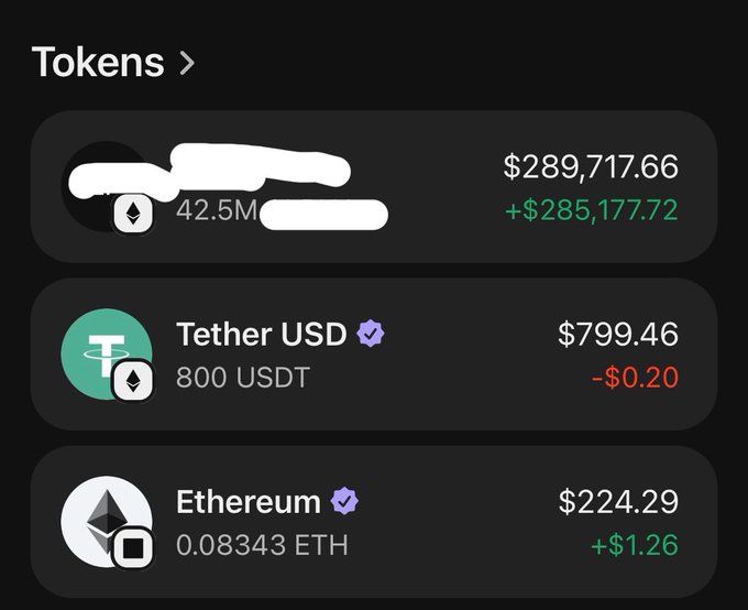 A crypto wallet screenshot showing a Tokens portfolio with three assets: an unidentified token (42.5M units, valued at $289,717.66 with a gain of +$285,177.72, likely the "scamcoin" airdrop), Tether USD (800 USDT, $799.46, -$0.20), and Ethereum (0.08343 ETH, $224.29, +$1.26). The massive gain on the mystery token illustrates the suspicious airdrop the poster is considering dumping before it crashes.