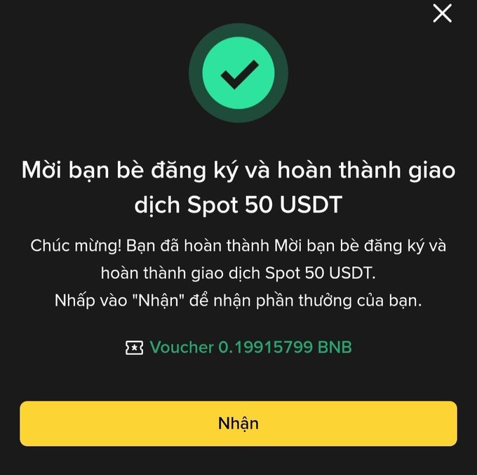 A Binance referral reward notification in Vietnamese announcing completion of a "Invite Friends & Complete Spot 50 USDT" task, with a voucher of 0.19915799 BNB available to claim via the yellow "Nhận" button, illustrating the 15$ signup/signup-trade promotion from the accompanying post.