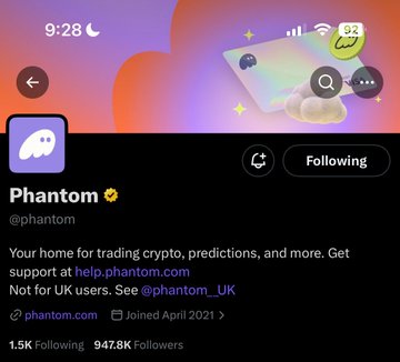 A screenshot of Phantom's Twitter profile (@phantom, 947.8K Followers), whose bio describes it as "Your home for trading crypto, predictions, and more," reinforcing the post's claim that Phantom is the best Solana wallet among the listed crypto tools and services.