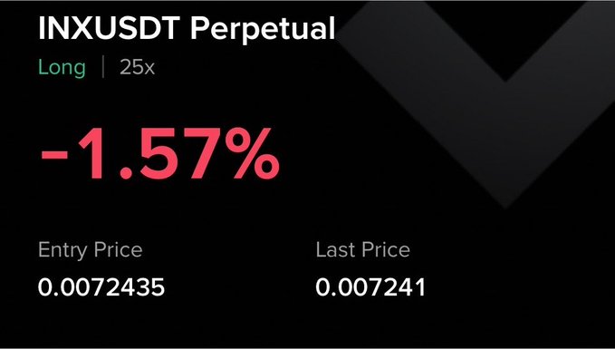 The image shows a trading position card for an INXUSDT Perpetual long trade with 25x leverage, displaying a -1.57% loss with an entry price of 0.0072435 and last price of 0.007241. The negative percentage and red coloring indicate the long position has moved slightly against the trader since opening at 0.0072, consistent with the post noting the high volatility of the trade.