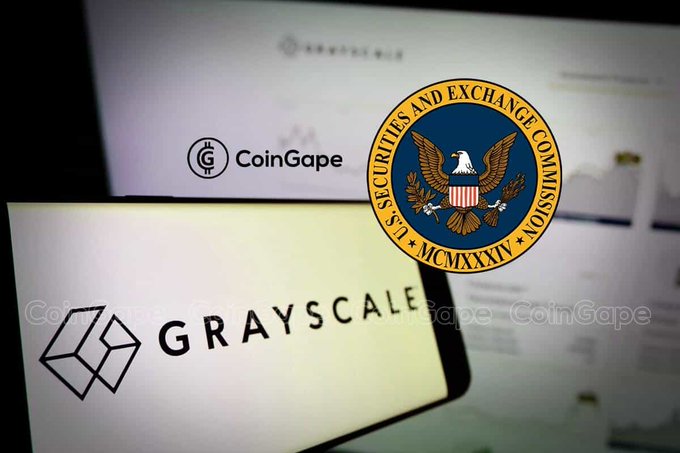 The image shows a smartphone displaying the Grayscale logo, overlaid with the U.S. Securities and Exchange Commission (SEC) seal and CoinGape branding, illustrating Grayscale's advocacy for the CLARITY Act to define SEC oversight of digital assets.
