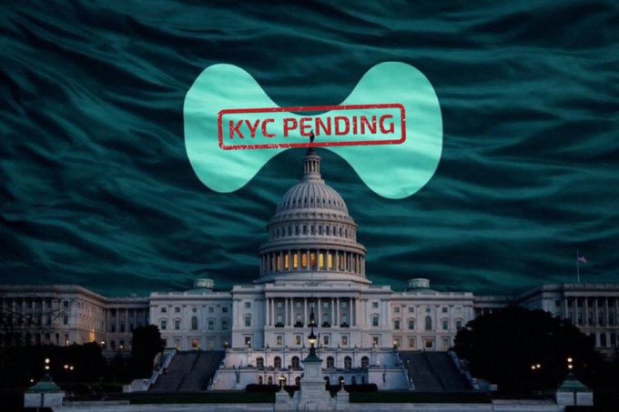 The image shows the U.S. Capitol building at night beneath a dark, ominous sky, overlaid with a glowing green Hyperliquid logo stamped with a red "KYC PENDING" seal—visually symbolizing regulatory scrutiny looming over the decentralized exchange as it moves toward mandatory identity verification on its testnet.