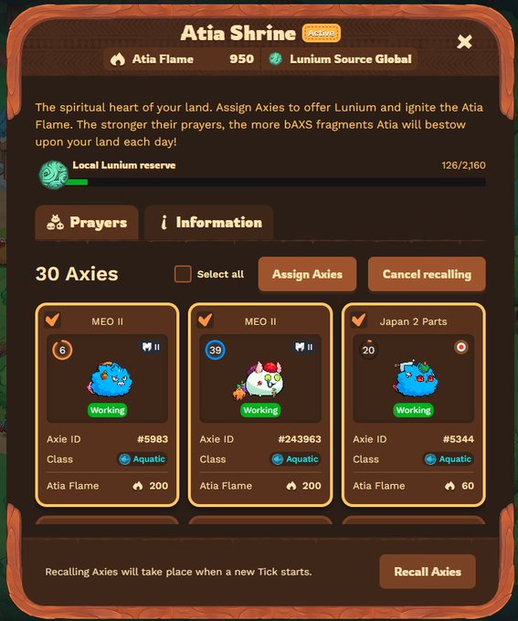 An 'Atia Shrine' game interface for Lunium Source Global showing 30 Aquatic-class Axies assigned to pray for the Atia Flame, with a local Lunium reserve of 126/2160.
