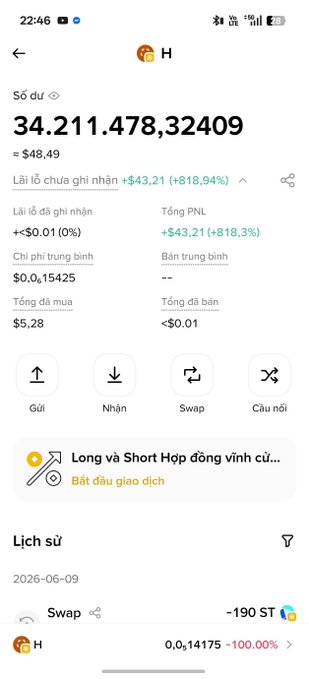 The image shows a cell phone screen displaying a message from another user, asking if they would like their swap to be liquidated and replaced right away or not. The text appears to be in a foreign language, which might make understanding the terms of the swap more challenging for some users.