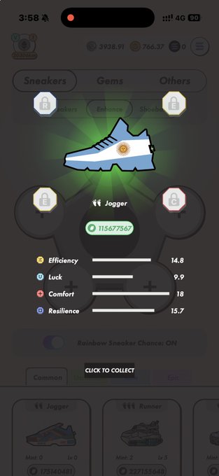 The image shows a phone screen displaying an app called "World Cup" with a blue shoe icon, which appears to be a running shoe. The app has a rating system for shoes, allowing users to rate their preferred footwear. There are several options available on the screen, including a pair of sneakers and a jogging shoe.
