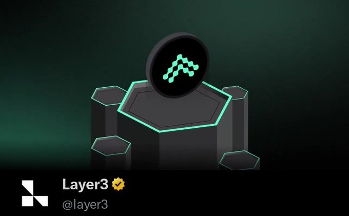 The image features a black hexagonal platform with a green circle on top of it. The platform has a number 3 written on it. There are also some text elements present in the image that read "layer3 x @alturax" and "@alturax". This suggests that there is an ongoing game or competition related to the "@alturax" account, possibly involving a virtual currency called Layer3. The post seems to be discussing the gameplay of this particular game or competition, with a focus on the current round and how it relates to the player's progress in the game.
