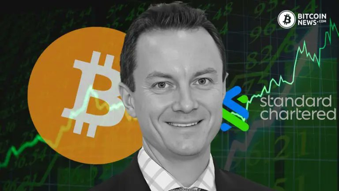 A smiling man in a suit is featured alongside the Bitcoin logo, the Standard Chartered logo, and a green upward-trending stock chart on a dark background with "BITCOIN NEWS" branding, visually illustrating Standard Chartered's assessment that recent Bitcoin sales are "mostly noise rather than a signal."