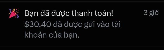 A Vietnamese notification message with a party popper icon reading "Bạn đã được thanh toán! $30.40 đã được gửi vào tài khoản của bạn." (You have been paid! $30.40 has been sent to your account), timestamped 3 hours ago.