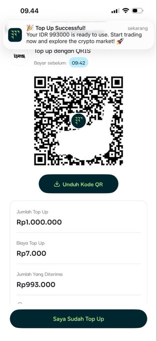 A mobile screenshot showing a QRIS payment confirmation with a top-up amount of Rp1.000.000, a fee of Rp7.000, and a received amount of Rp993.000, along with a notification that 'IDR 993000 is ready to use.'