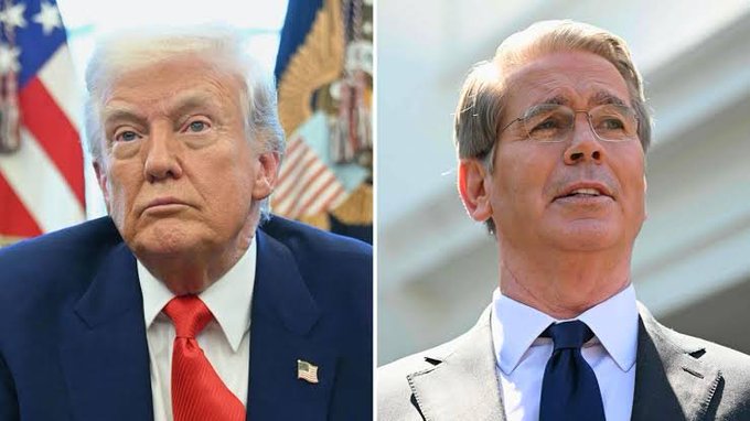 The image shows a split photo featuring President Donald Trump (left) in a blue suit with red tie and Treasury Secretary Scott Bessent (right) in a gray suit with dark tie. The accompanying post highlights Bessent's announcement that there will be no Central Bank Digital Currency (CBDC) under Trump's presidency, a statement relevant to the cryptocurrency tickers $LUNC, $XRP, and $BTC mentioned.