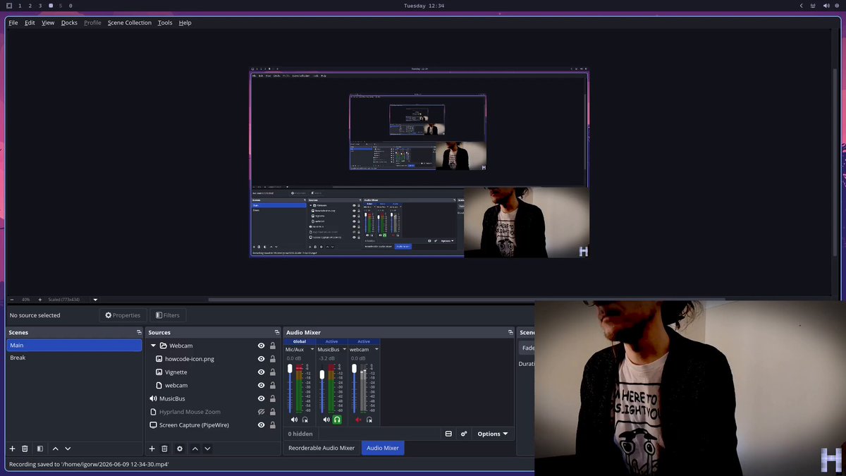This screenshot is a composite of two images, both showing a computer screen with a woman's face displayed on them. The left image captures a more distant view of another person wearing a similar outfit, while the right image focuses on the main subject in full detail. Both screens appear to be part of an image editing application, specifically targeting the Photoshop Elements tools. This screenshot appears to provide information about the software being used and its capabilities for editing images with more clarity and precision.