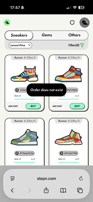 The image shows a STEPN marketplace page on stepn.com displaying sneaker listings (NFT runners) priced at 600 GMT each, with a popup error message reading "Order does not exist," illustrating the user's claim of a marketplace crash where listings are failing and assets are rapidly being dumped.