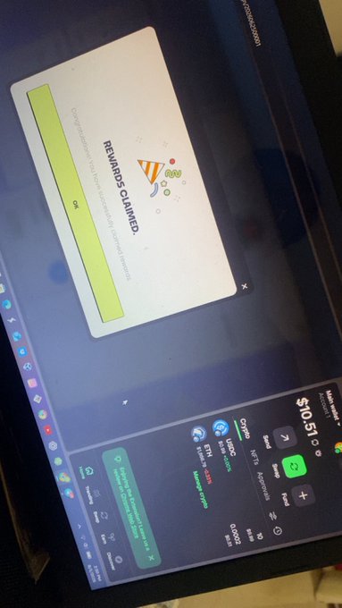A computer screen displays the Robinhood app showing a "$10.51" portfolio balance alongside a "Reviewers Certified" survey popup, illustrating the poster's relief at recovering their lost wallet with funds intact.