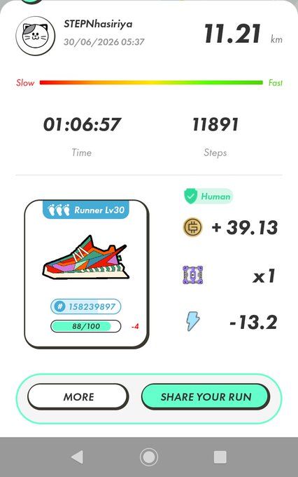 A STEPNhasiriya step-tracking app screenshot dated 30/06/2026 showing 11.81 km completed in 01:06:57 with 11,891 steps, earning a Runner Lv 30 NFT sneaker, 39.13 GMT tokens, and -13.2 energy.