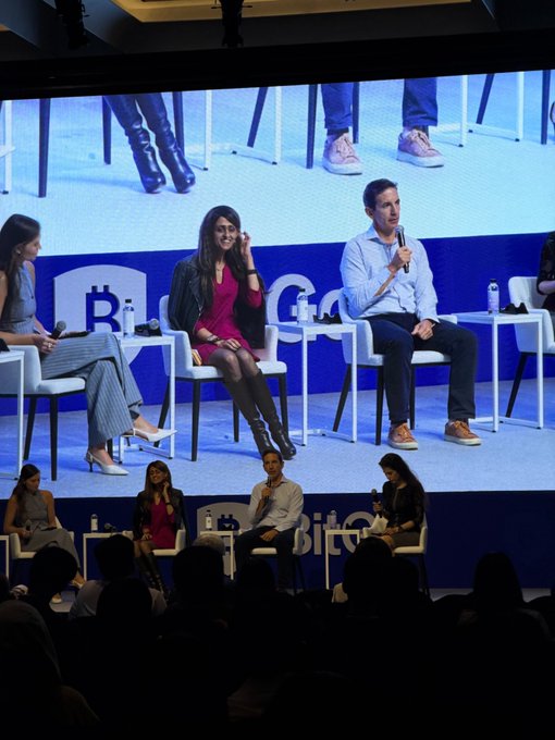 A panel at the KBW conference features speakers including R3 co-founder David E. Rutter (@Mcdtv) seated on stage with Bitcoin logos displayed in the backdrop. The image aligns with the post's theme of Real-World Asset (RWA) tokenization and the convergence of crypto and traditional finance.