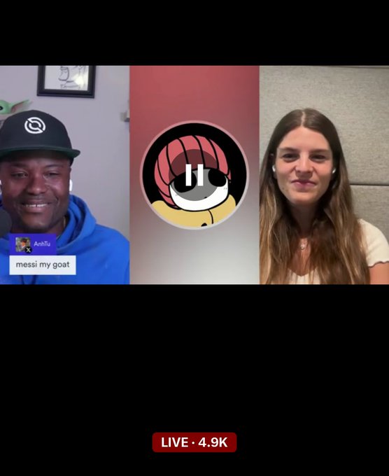 Split-screen live stream with 4.9K viewers showing a man in a blue hoodie and 'messi my goat' comment on the left, and a woman on the right, with a cartoon basketball character in the middle.