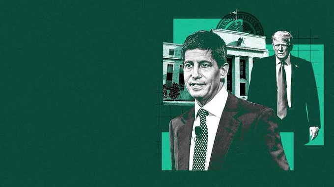 The image shows a stylized green-toned graphic featuring two men in suits—one in the foreground with a polka-dot tie, and another behind him—with a government building facade visible in the background. The composition appears to reference Federal Reserve leadership, tying into the post's focus on the FOMC minutes release and Fed rate-hike outlook, with the prominent suited figures likely representing Jerome Powell and a fellow policymaker whose names or titles would provide key context for the monetary policy discussion.