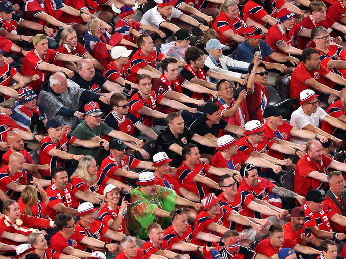 A sea of Czech football fans, clad predominantly in red and white team colors, extend their arms in unison, likely performing their iconic "row" celebration chant. This visual perfectly complements the post's rallying cry to "row frens," as the fans' synchronized arm movements mirror the energetic, collective spirit of football supporters.