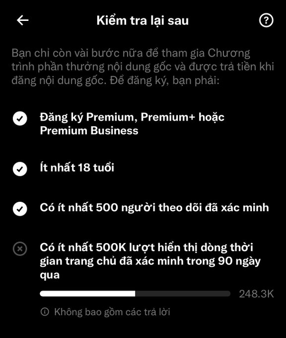 A Vietnamese-language Spotify screen titled 'Kiểm tra lại sau' listing creator program requirements, showing checkmarks for Premium subscription, age 18+, and 500 verified followers, while the 500K impressions requirement remains unmet at 248.3K.