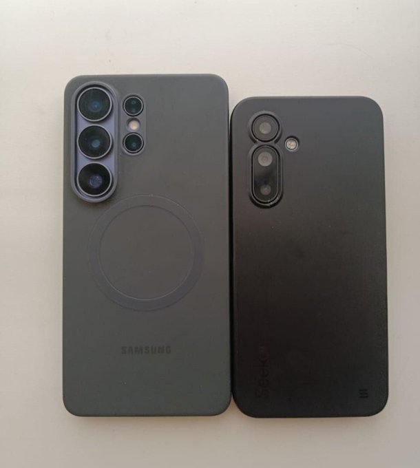 The backs of two smartphones are displayed side-by-side on a white surface; the left one is a larger Samsung device with MagSafe-style ring and 'SAMSUNG' text, and the right is a smaller device with 'Seeeker' branding.
