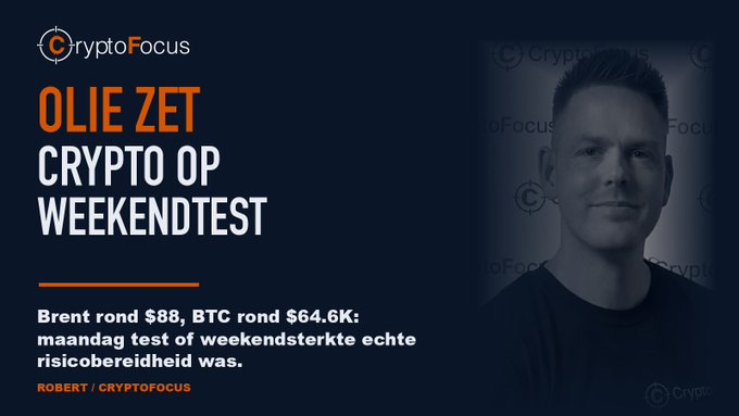 A CryptoFocus article header featuring a man's portrait on the right, with bold orange and white text reading "OLIE ZET CRYPTO OP WEEKENDTEST" on the left, alongside a subtitle noting "Brent rond $88, BTC rond $64.6K: maandag test of weekendsterkte echte risicobereidheid was" by Robert. The image directly illustrates the article's theme of oil prices and Bitcoin facing a weekend test, visually anchoring the post's discussion of Brent crude at ~$88.10 and BTC holding around $64.6K.