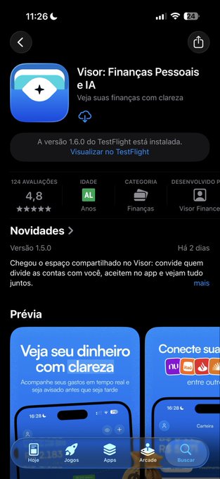 The image shows the App Store listing for **Visor: Finanças Pessoais e IA**, with a **4.8 rating from 124 reviews** and a note that version **1.6.0** is installed via TestFlight. This supports the post’s message thanking users for helping Visor gain visibility and organize their finances.