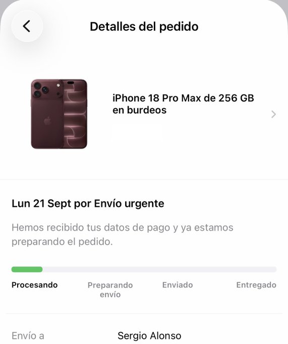 An order details screen in Spanish for an iPhone 18 Pro Max de 256 GB en burdeos, showing the status as "Procesando" (Processing) with delivery scheduled for Monday, September 21st to Sergio Alonso.