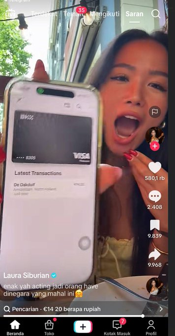 A TikTok screenshot from user Laura Siburian showing a woman displaying a phone screen with a 'De Dakdolf' transaction of €14,200, with the caption about acting.