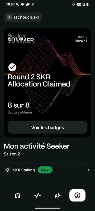 A mobile app screenshot from rachouch.skr shows 'Round 2 SKR Allocation Claimed' with 8 sur 8 badges obtained during Seeker SUMMER Season 2.