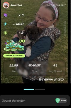 xtraordinary girl holds a small dog, while a green and white skateboard is displayed on the phone screen, with a timer and speedometer showing "23.6 km/h" and "1.3 s/100".