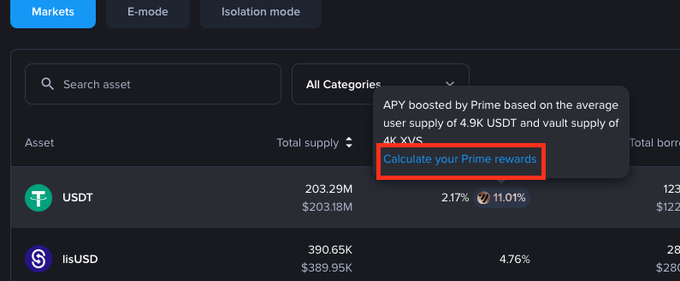 A trading platform interface showing Markets with assets USDT and lisUSD, with a tooltip highlighting 'Calculate your Prime rewards' for APY boosted by Prime.