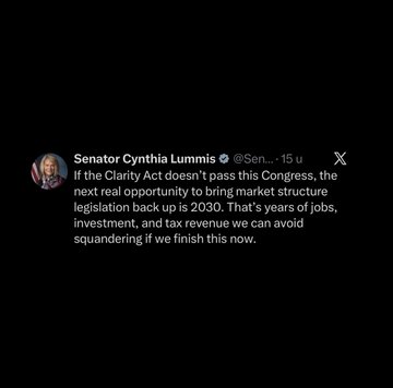 The image shows a tweet from Senator Cynthia Lummis (@SenLummis) stating that if the Clarity Act doesn't pass this Congress, the next opportunity for market structure legislation won't come until 2030, emphasizing the need to act now for jobs, investment, and tax revenue.