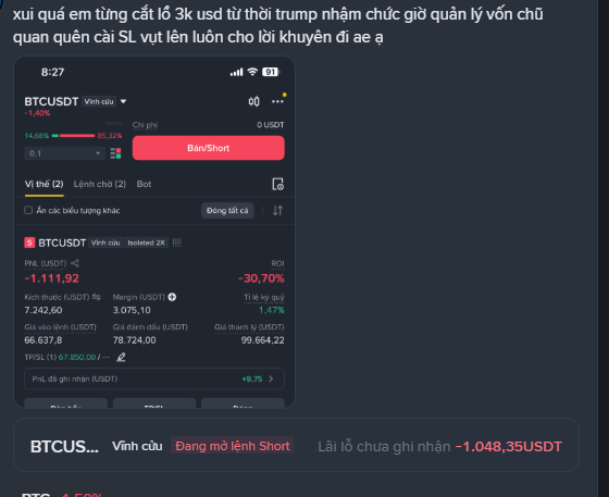 A smartphone screenshot showing a BTCUSDT trading position with a -30.70% PNL and Vietnamese text discussing a short position loss of -1,048.35 USDT.