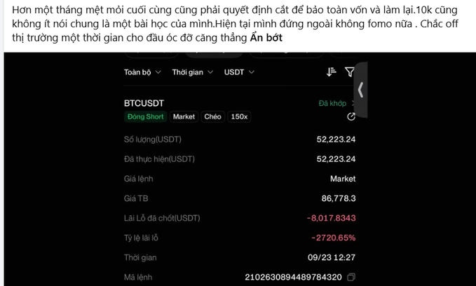Screenshot of a Binance futures trading interface showing a BTCUSDT short position with -8,017.83 USDT unrealized PnL (-2720.65%), accompanied by Vietnamese text describing a trading loss.