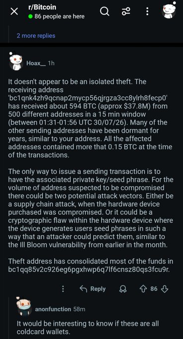Reddit post from r/Bitcoin by user Hoax_ discussing a large-scale theft of approximately 594 BTC from 500+ addresses within a 15-minute window, suggesting possible supply chain attack or cryptographic flaw in hardware wallets.